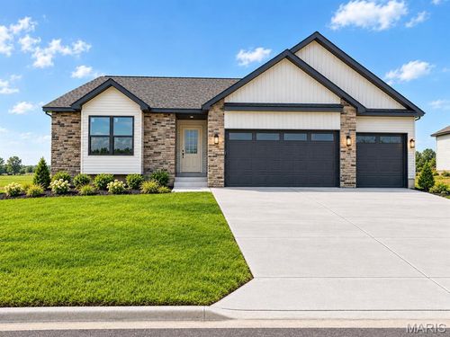820 Barclay Drive, Farmington, MO, 63640 | Card Image