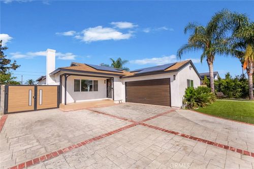 8755 Rincon Ave, Sun Valley, CA, 91352-2329 | Card Image