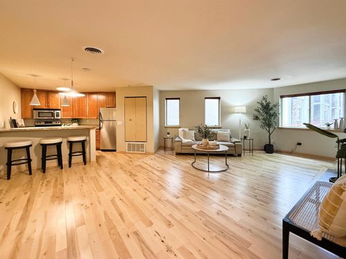 131-311 N Hancock St, Madison, WI, 53703-3905 | Card Image