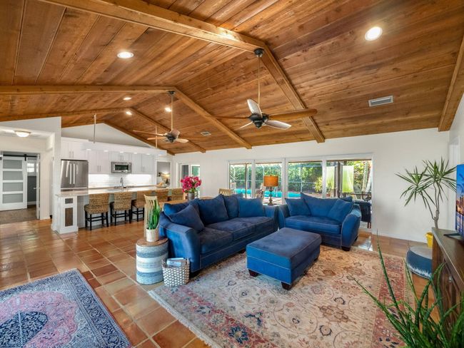 52 Birch Pl, House other with 3 bedrooms, 2 bathrooms and null parking in Tequesta FL | Image 9