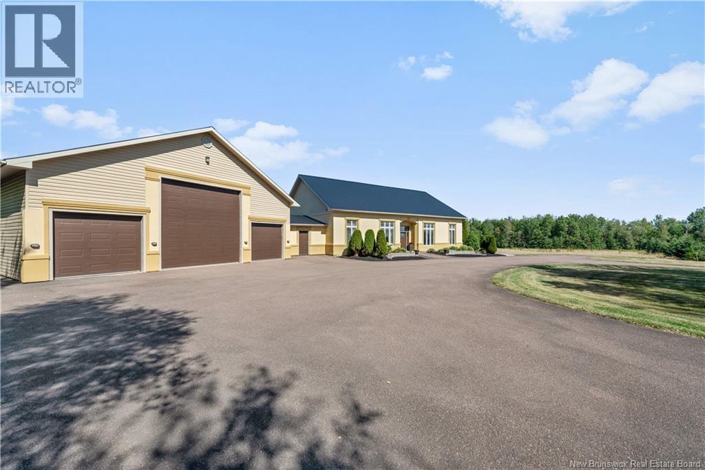 Residential in Greater Lakeburn