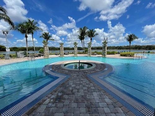 apt-1501s-2681 N Flamingo Rd, Sunrise, FL, 33323-1775 | Card Image