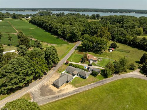 5762 E River Rd, Foster, VA, 23056-2011 | Card Image