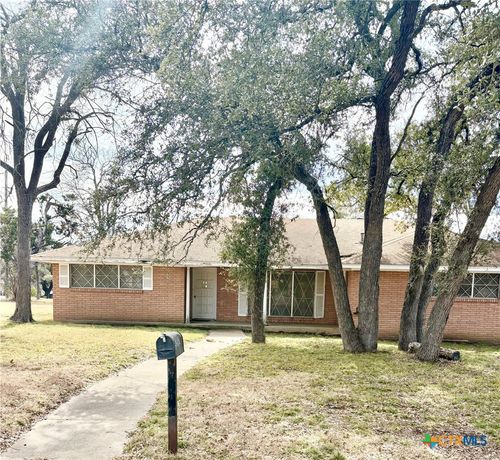 3901 Lark Trl, Temple, TX, 76502-1217 | Card Image
