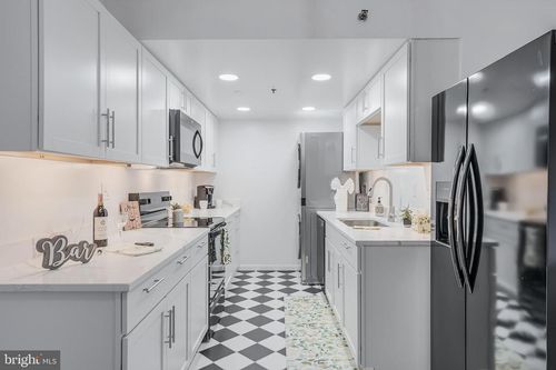 apt-708-5911 Edsall Rd, ALEXANDRIA, VA, 22304-4116 | Card Image