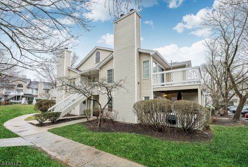 49 Sage Ct, Bedminster, NJ, 07921-1411 | Card Image