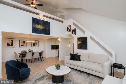 b48-48 Bonnie Gellman Ct, PHILADELPHIA, PA, 19114-3222 | Card Image