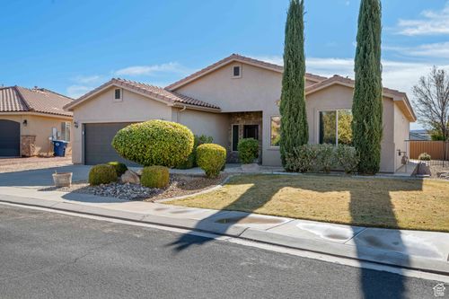 954 Ocotillo Dr, Washington, UT, 84780-8870 | Card Image