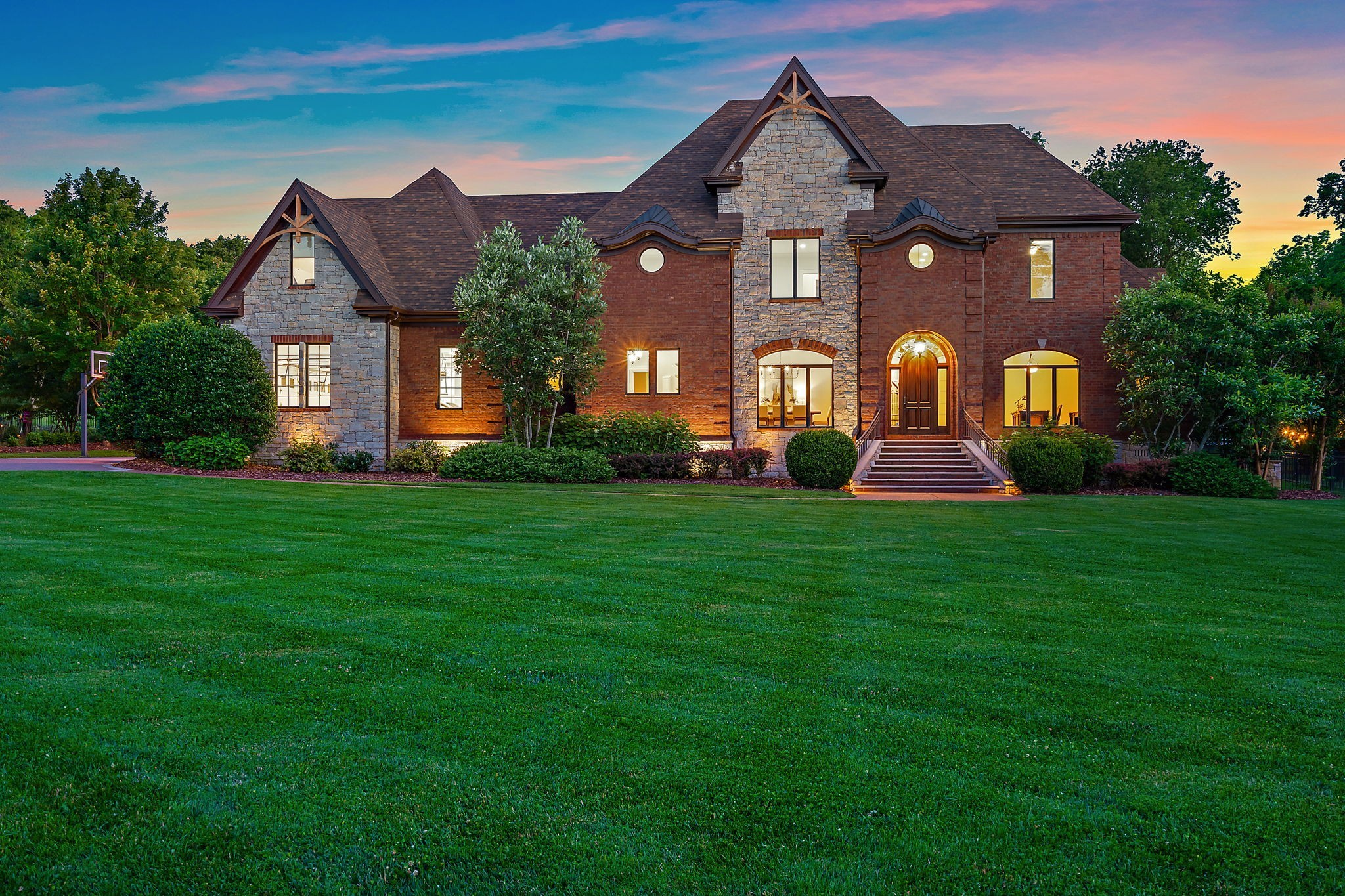 Steeplechase Ln, Nashville, TN 37221