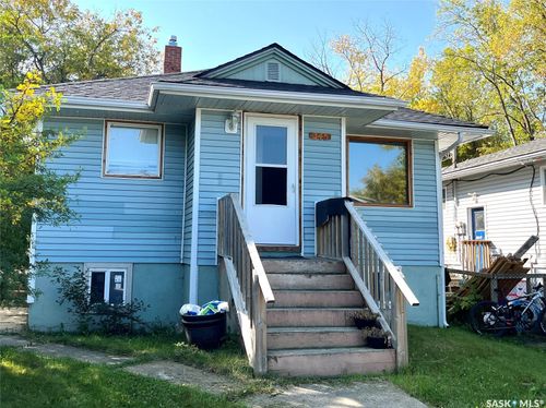 345 19th Street E, Prince Albert, SK, S6V1J8 | Card Image
