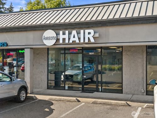 17650-17640 1st Ave S, Burien, WA, 98148-1729 | Card Image