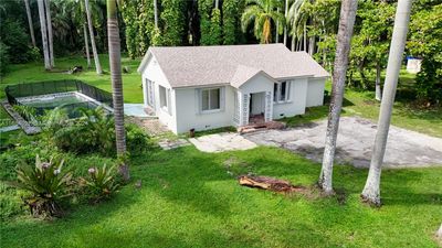 90 Ne 158th St, House other with 2 bedrooms, 1 bathrooms and null parking in Miami FL | Image 1