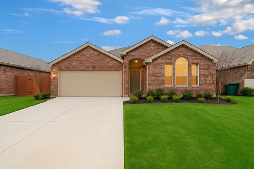 3913 Great Plains Way, Heartland, TX, 75126-2626 | Card Image