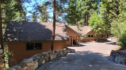 54888 Chinquapin Dr, Springville, CA, 93265-9557 | Card Image
