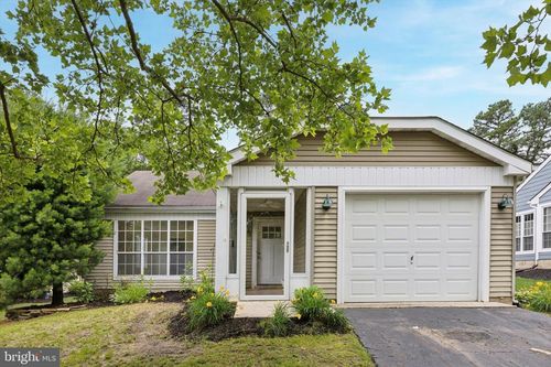 114 Gramercy Pl, Southampton, NJ, 08088-1245 | Card Image