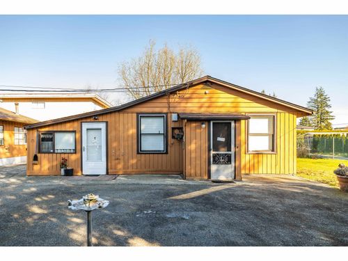 26968 30 Ave, Aldergrove, BC, V4W2Z9 | Card Image