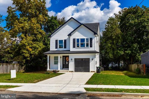325 Larch Ave, WEST BERLIN, NJ, 08091-9174 | Card Image