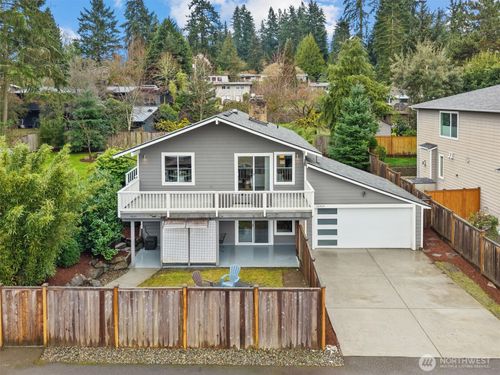 15919 84th Ave Ne, Kenmore, WA, 98028-4450 | Card Image