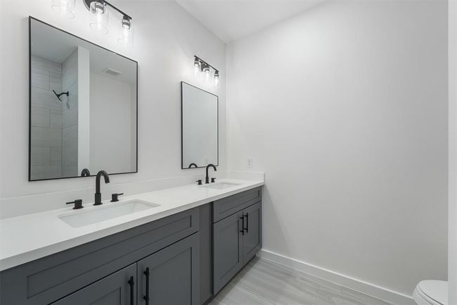 256 Davis Bend Rd, House other with 5 bedrooms, 3 bathrooms and 2 parking in Alvin TX | Image 16