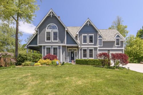5201 Hunt Club Road E, Wind Point, WI, 53402 | Card Image