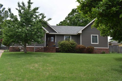 3007 Bermuda Dr, Jonesboro, AR, 72401-5935 | Card Image