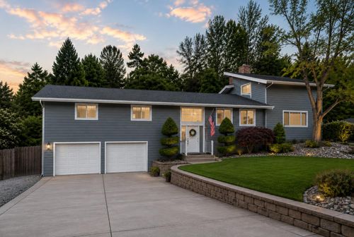 12631 Eckard Way, Auburn, CA, 95603-3583 | Card Image