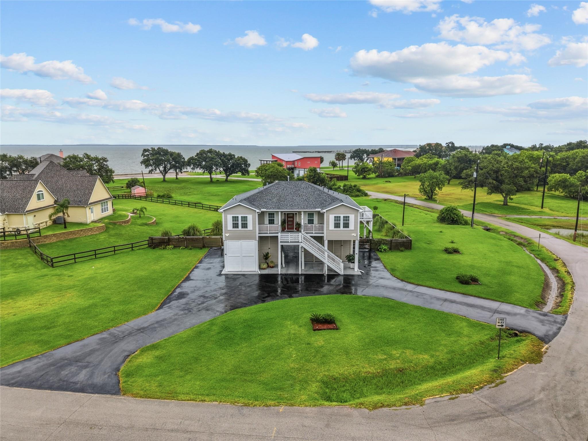 Residential in Shoreacres 2