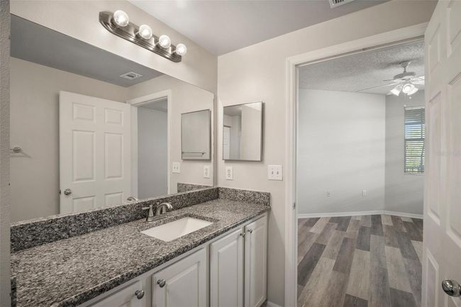 5-301 - 5450 Bentgrass Dr, Condo with 2 bedrooms, 2 bathrooms and null parking in SARASOTA FL | Image 16