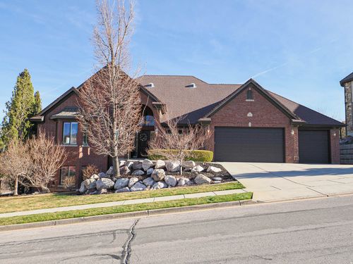 515 Tanglewood Loop, North Salt Lake, UT, 84054-3365 | Card Image