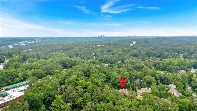 400 Old Ivy Rd Ne, House other with 6 bedrooms, 6 bathrooms and 3 parking in Atlanta GA | Image 107