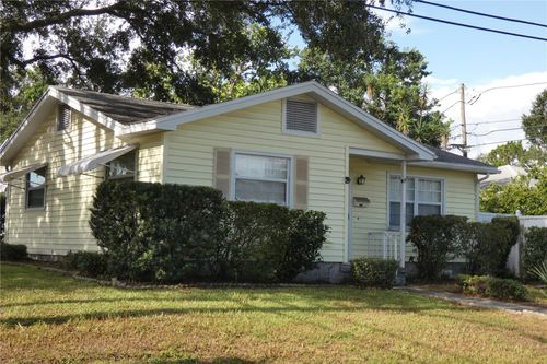 700 31st Ave N, St Petersburg, FL, 33704-2049 | Card Image