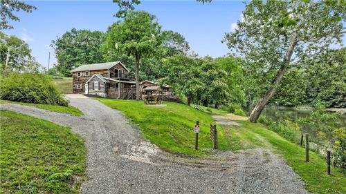 386 Burkett Bridge Rd, Everett, PA, 15537 | Card Image