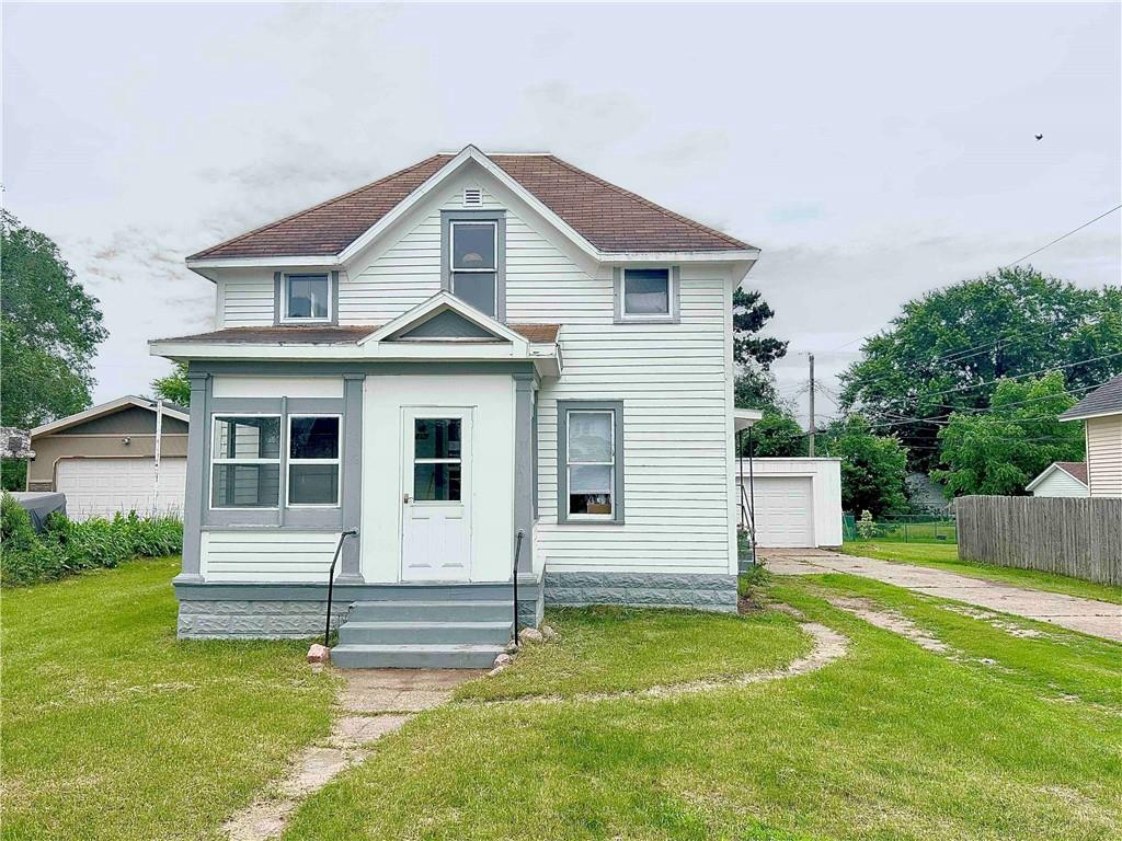 Spring St, Eau Claire, WI 54703