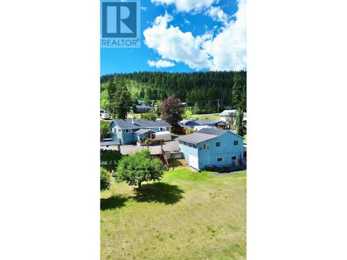 644 Hodgson Rd, Williams Lake, BC, V2G3P9 | Card Image