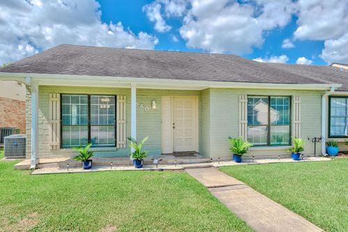 5960 Meadow Way, Beaumont, TX, 77707-1834 | Card Image
