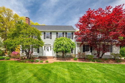 42 Spruce Rd, North Reading, MA, 01864-1728 | Card Image