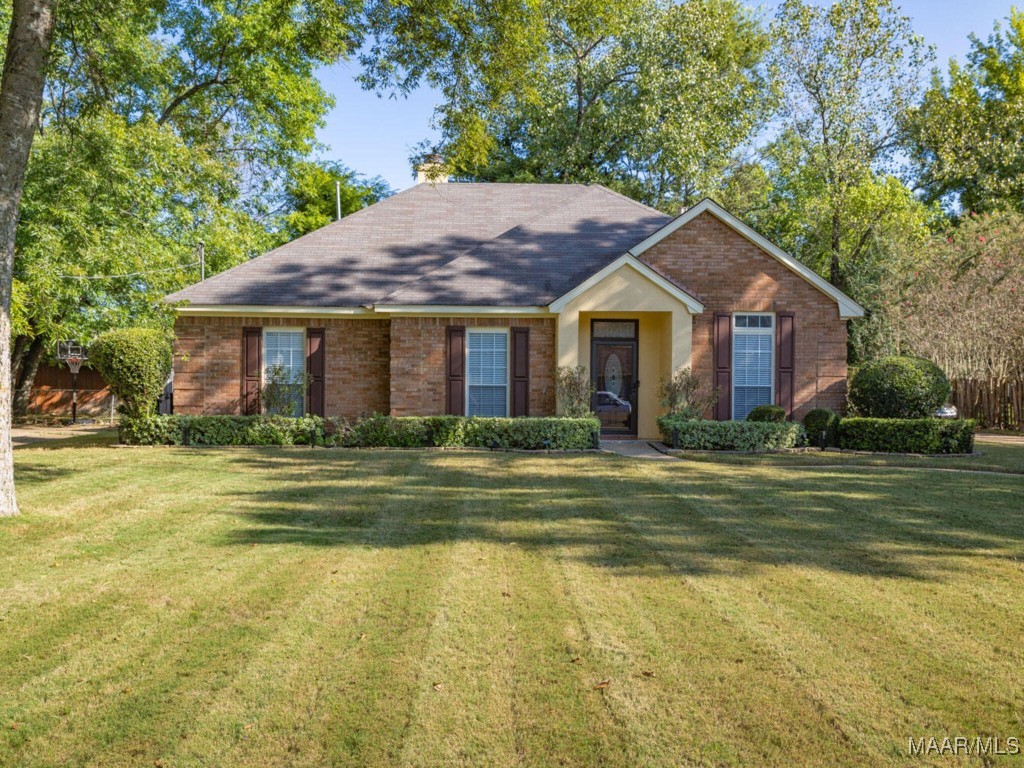 Sutherland Dr, Montgomery, AL 36116