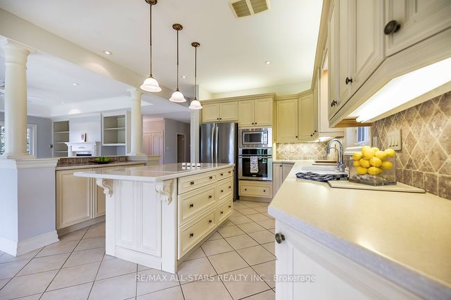 12883 Concession 5 Rd, Home with 2 bedrooms, 2 bathrooms and 12 parking in Uxbridge ON | Image 11