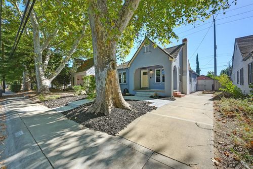 2583 Freeport Boulevard, Sacramento, CA, 95818 | Card Image