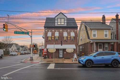 1600 Hamilton Ave, Hamilton, NJ, 08629-1422 | Card Image