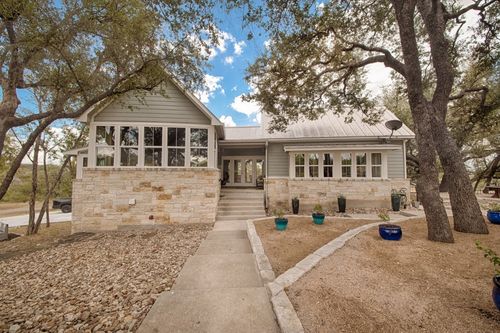 348 Chimney Cove Dr, Marble Falls, TX, 78654-3691 | Card Image