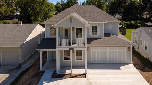 232 46th St, Tulsa, OK, 74105-4407 | Card Image