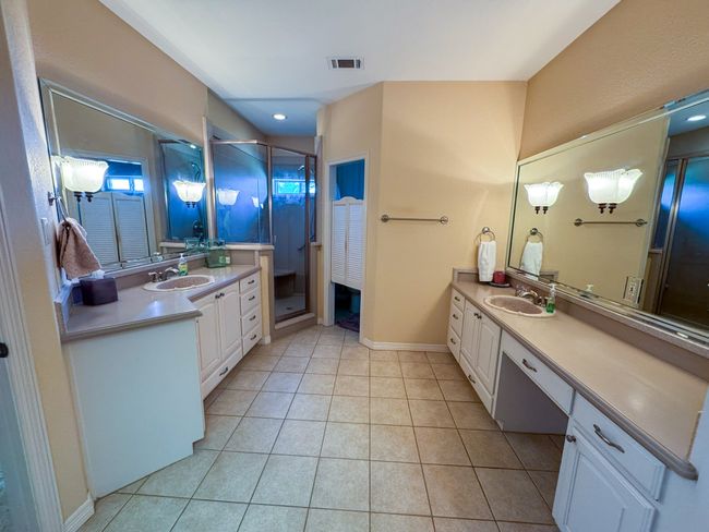 507 W 2 Nd St, House other with 4 bedrooms, 3 bathrooms and null parking in Maypearl TX | Image 7