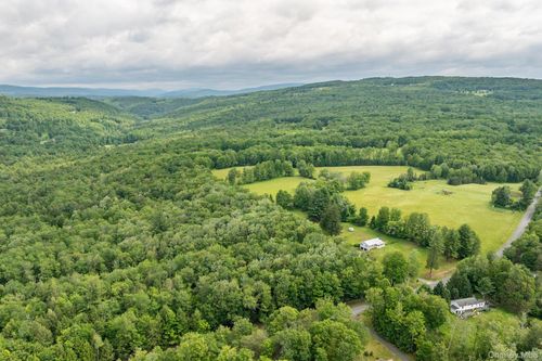 115 Moore Rd, Woodbourne, NY, 12788-5657 | Card Image