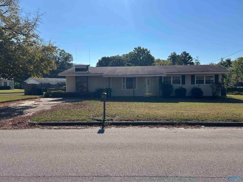 2122 Birchwood Dr Ne, Huntsville, AL, 35811-2401 | Card Image