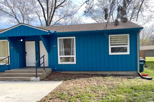 1517 W 3rd St, Lawrence, KS, 66044-4611 | Card Image