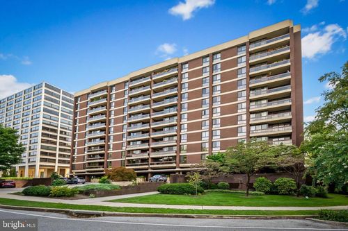 apt-803-4100 N Charles St, BALTIMORE, MD, 21218-1031 | Card Image