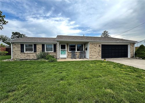 916 Mystic Ln, Troy, OH, 45373-2255 | Card Image