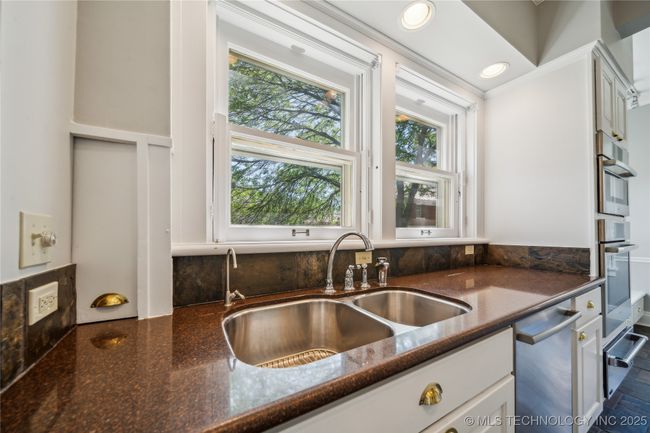 312 E 19 Th St, House other with 4 bedrooms, 4 bathrooms and null parking in Tulsa OK | Image 28