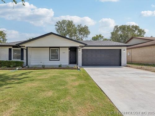 3001 Ash Ct, Broken Arrow, OK, 74012-7806 | Card Image